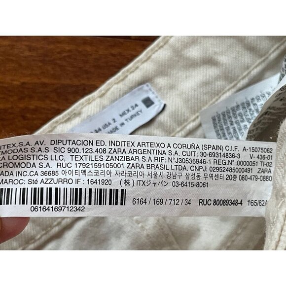 Zara Basic Z1975 Denim Relaxed Fit Denim Jeans Off White Size 2 Button - Picture 6 of 9
